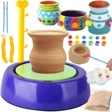 Pottery wheel with accessories 22421