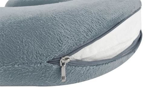 Gray travel pillow P7973