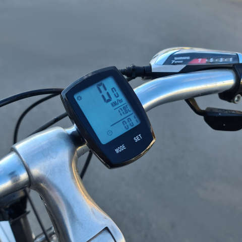 Ordinateur de vélo sans fil LR18667