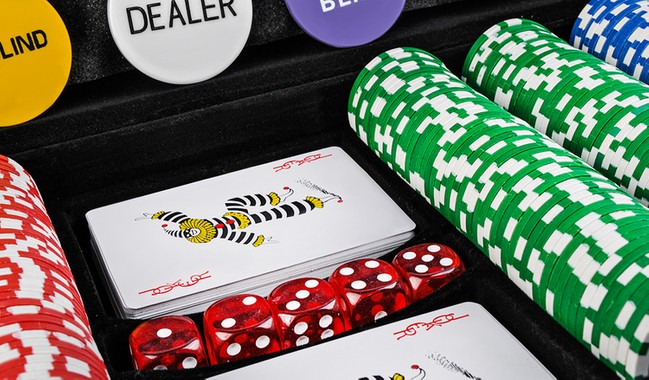 Pokeris – 500 žetonų rinkinys HQ lagamine